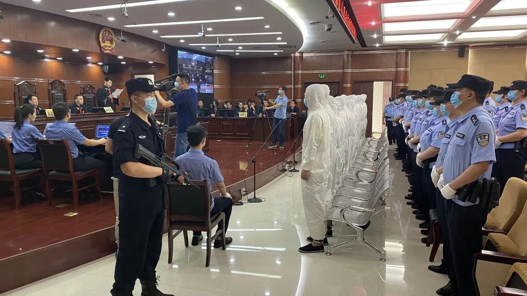 扫黑最新判决及判决后的温馨日常观察